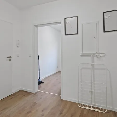 Bege Corporate Nest *