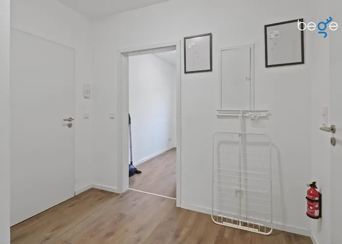 Bege Corporate Nest *