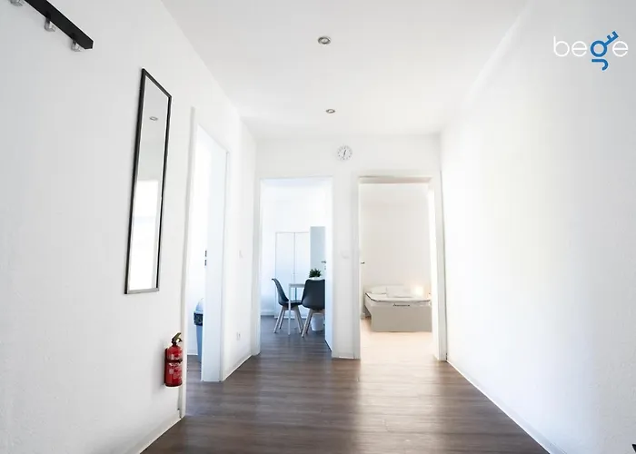 Bege Corporate Nest Lejlighed